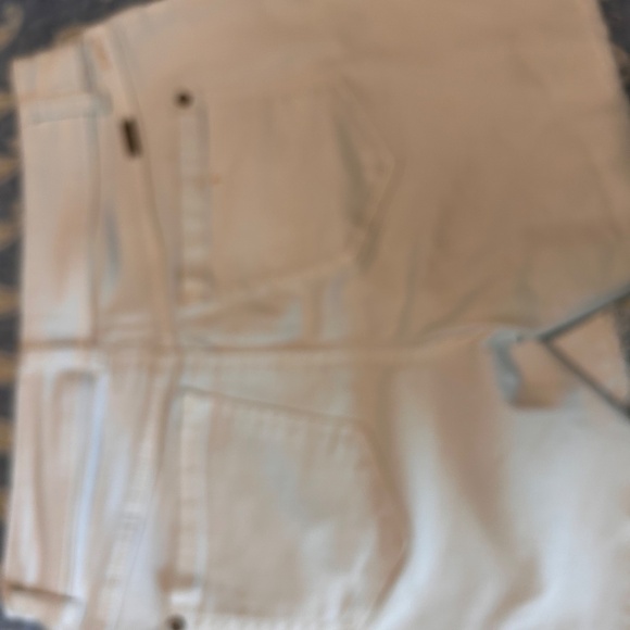 Tight sexy shorts - Picture 2 of 5